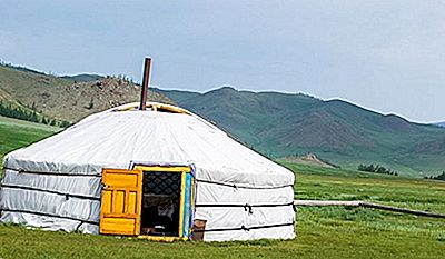 15-traditional-housing-types-from-around-world-15.jpg