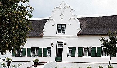 15-traditional-housing-types-from-around-world-2.jpg