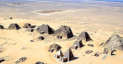 Sites Antiques De Kush De L'Île De Méroé, Soudan
