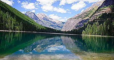 Avalanche Lake, Montana - Lieux Uniques À Travers Le Monde