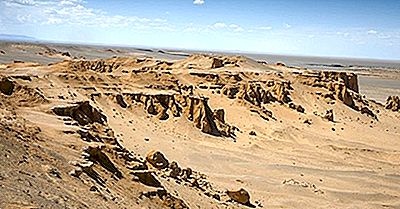 Desertul Gobi - O Minune Naturală Din Asia