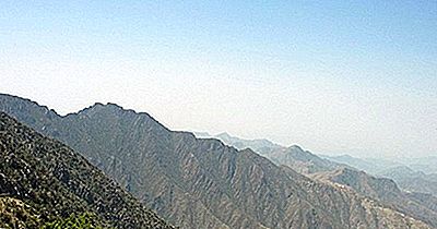 RÃ©sultat de recherche d'images pour "La chaÃ®ne de montagne Al Asir"