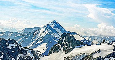 ¿Cuáles Son Las Diferencias Entre Una Montaña Y Una Colina?