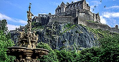 Edinburgh Castle - Unike Steder Rundt Om I Verden