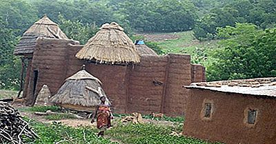 Koutammakou, Togo - Batammariba Folk Og Takienta Mudhouses
