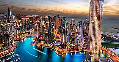 De Architectonische Wonderen Van Dubai