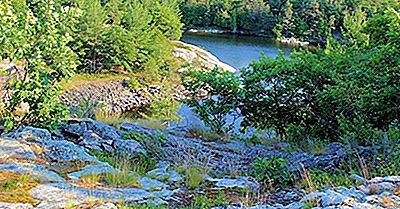 Bruce Peninsula National Park, Do Canadá