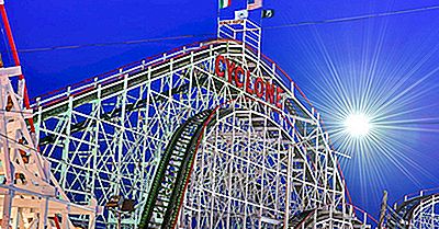 Coney Island - Lieux Uniques Autour Du Monde