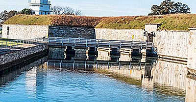 Fort Monroe, Virginia - Locuri Unice În America De Nord