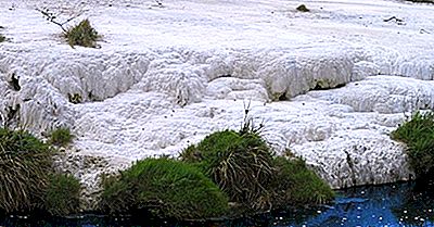 Le Terrazze Rosa E Bianche - Meraviglie Geologiche Della Nuova Zelanda