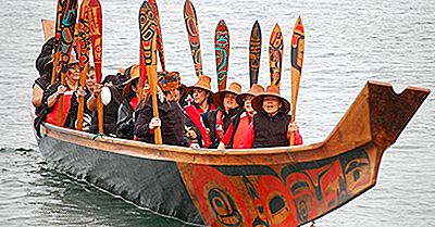 S'GAng Gwaay Llanagaay: Un Site Al Patrimoniului Mondial UNESCO În Canada
