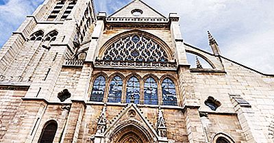 Architectonische Monumenten In De Wereld: The Church Of Saint-Séverin