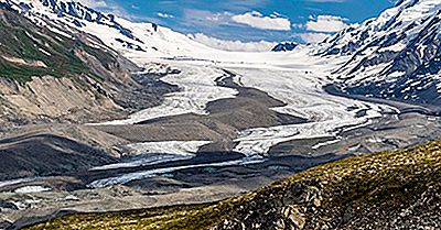 De Hoogste Toppen In De Alaska-Reeks