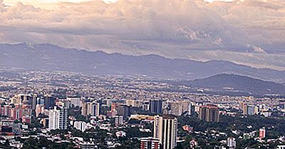 Risalente Panama città Panama