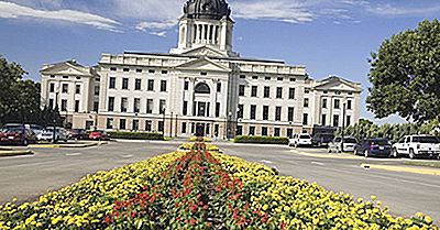 Hvad Er Hovedstaden I South Dakota?